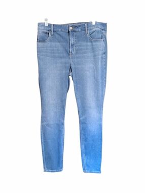 Old Navy Rock Star Super Skinny High Rise